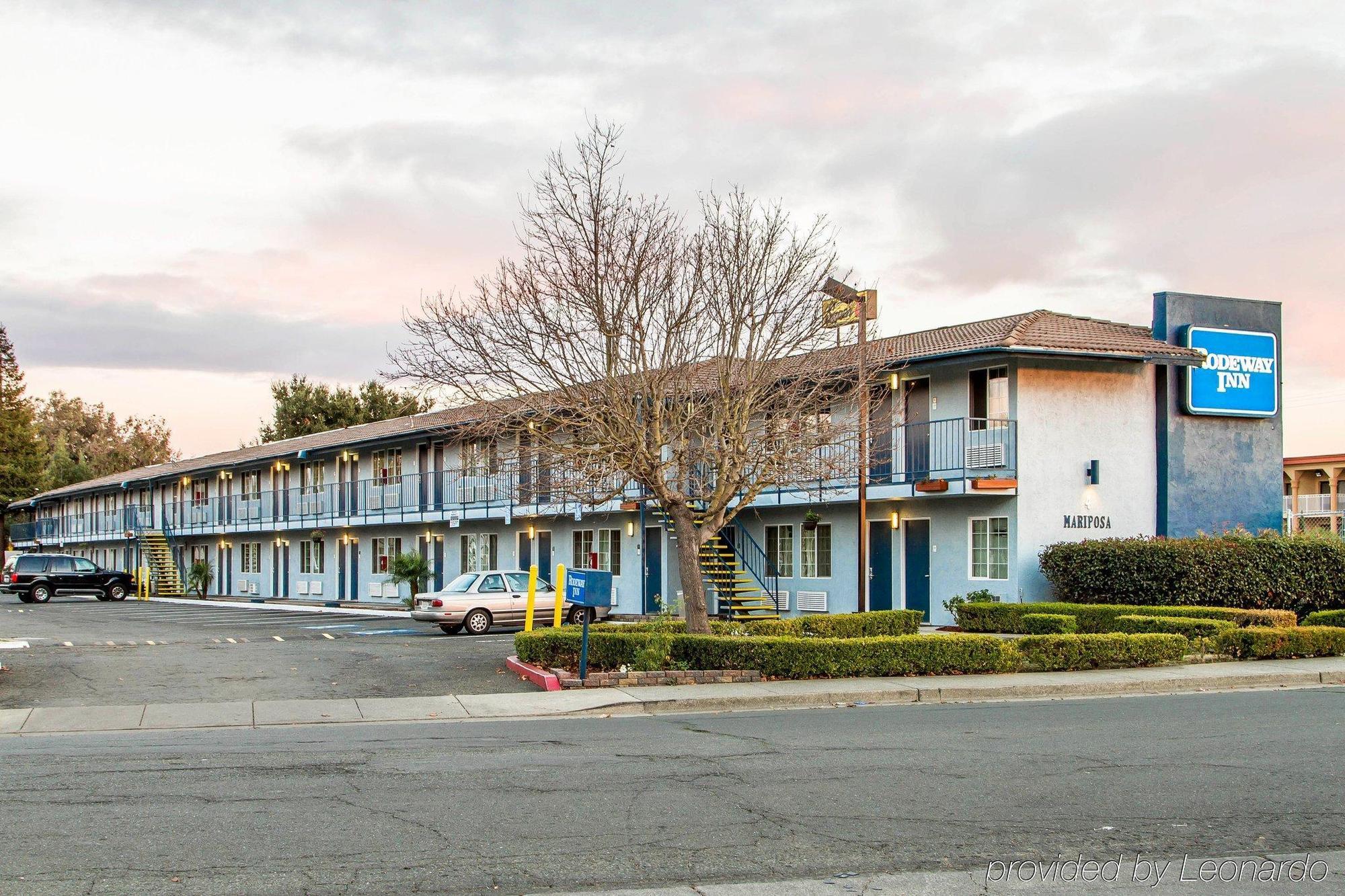 Rodeway Inn ואלחו מראה חיצוני תמונה