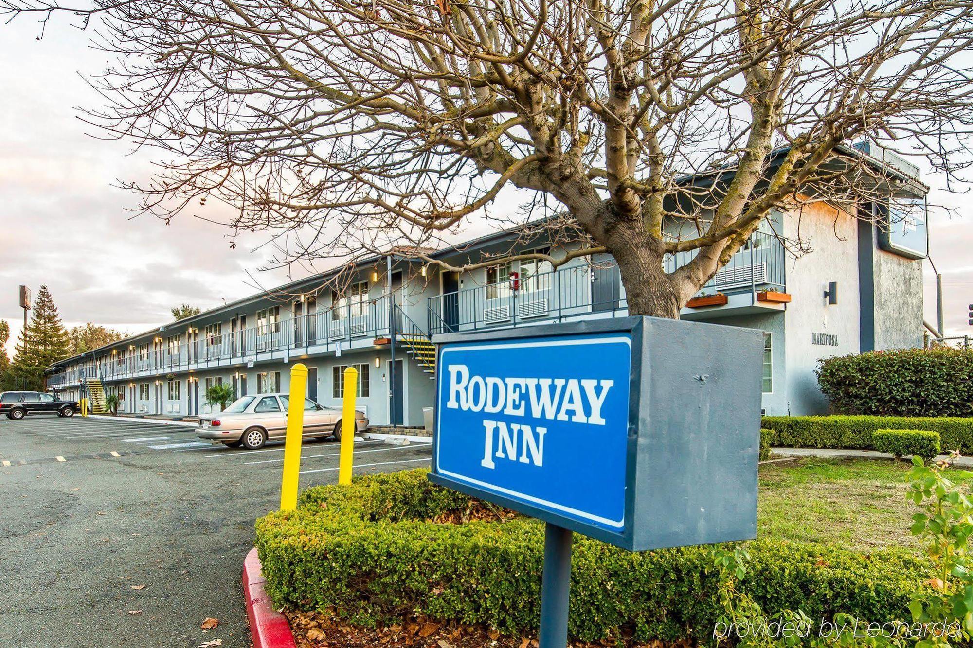 Rodeway Inn ואלחו מראה חיצוני תמונה