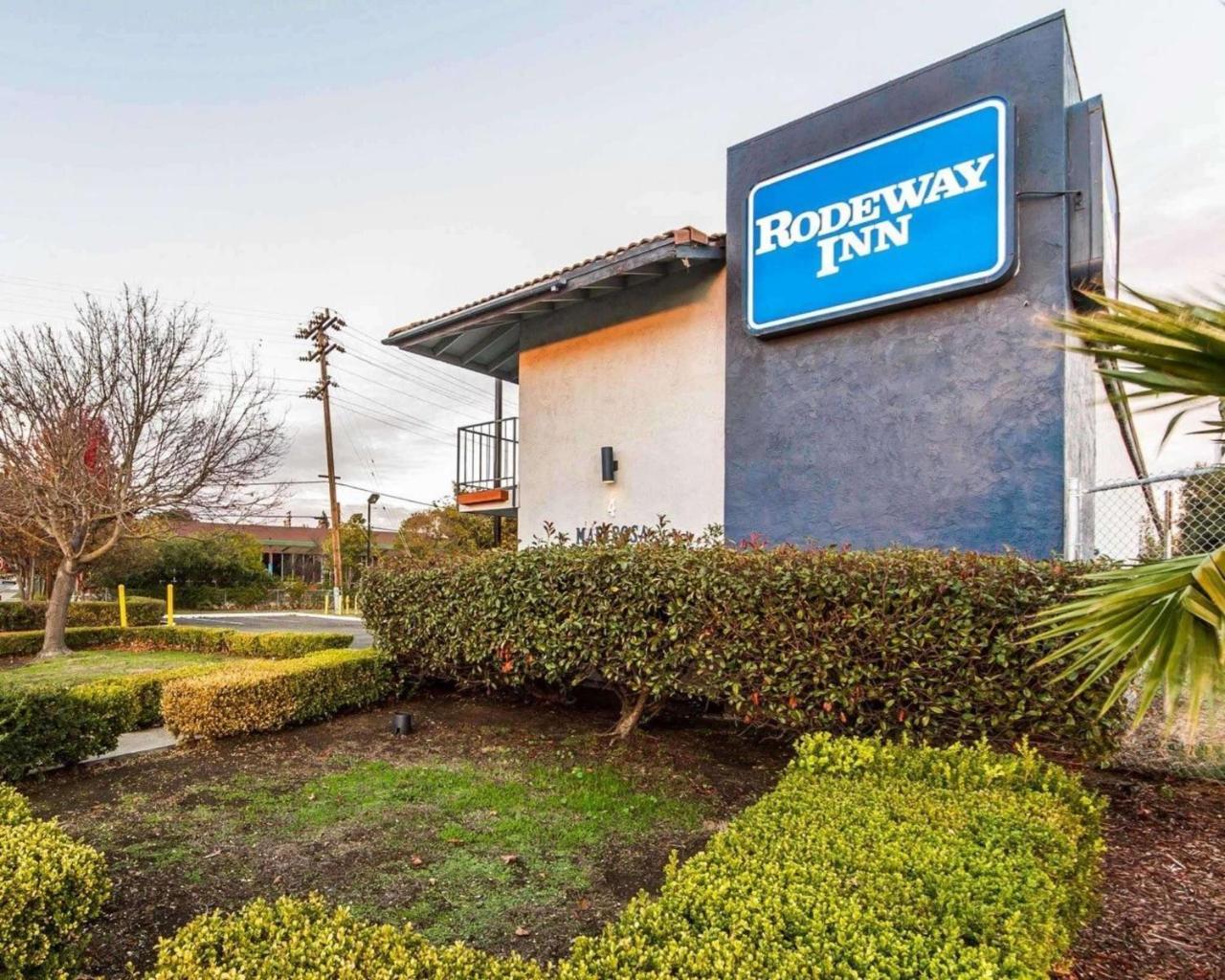 Rodeway Inn ואלחו מראה חיצוני תמונה